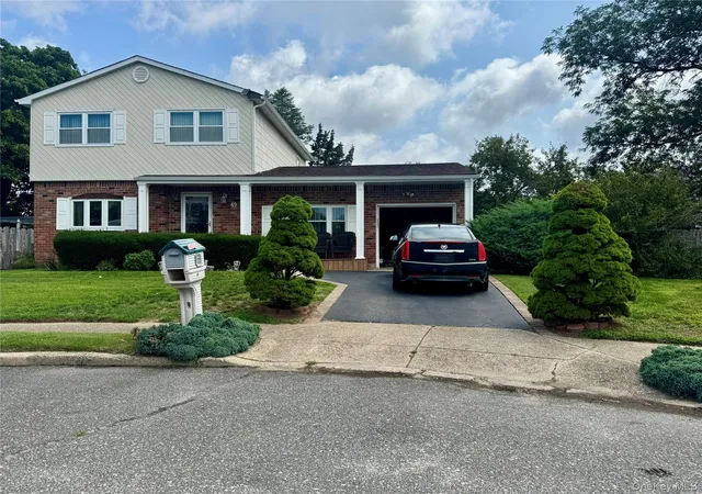 Photo 2 of Sale Pending at 49 Avis Dr, Holbrook, NY 11741 | MLS# 1029457 | Listing updated on 2026-08-16