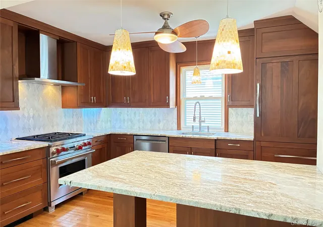 Photo 4 of Sale Pending at 59 Sycamore Ave, Hempstead, NY 11001 | MLS# 1029478 | Listing updated on 2026-08-19