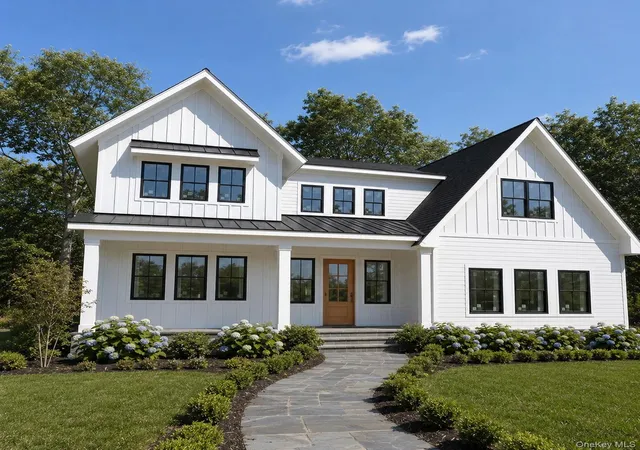 Photo 3 of Single family home for sale at 38 N Bay Ave, Southampton, NY 11941 | MLS# 1029491 | Listing updated on 2026-07-29