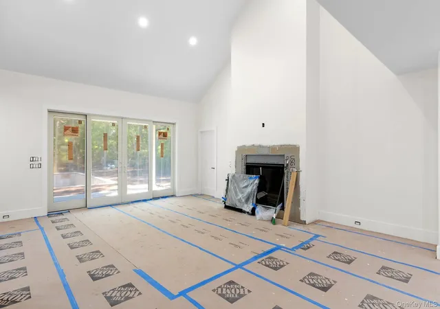 Photo 4 of Single family home for sale at 38 N Bay Ave, Southampton, NY 11941 | MLS# 1029491 | Listing updated on 2026-07-29