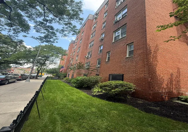 Photo 3 of Condo for sale at 33 15 81st Street #6E, Jackson Heights, NY 11372 | MLS# 1029494 | Listing updated on 2026-08-22
