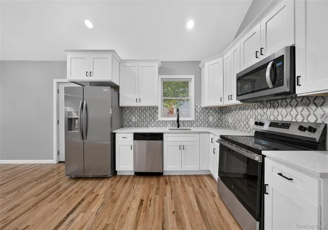Photo 3 of Sale Pending at 67 Ohio Ave, Brookhaven, NY 11763 | MLS# 1029496 | Listing updated on 2026-08-11