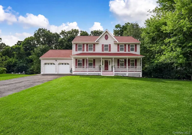 1st image of 44 Ramblewood Dr, Newburgh (town), NY 12550 | MLS# 1029508