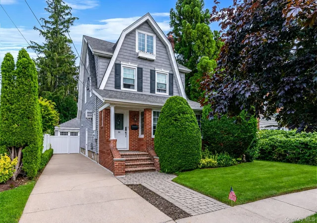 Photo 2 of Sale Pending at 34 Drake St, Hempstead, NY 11565 | MLS# 1029524 | Listing updated on 2026-08-08