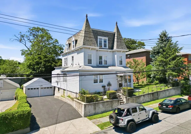 Photo 2 of Sale Pending at 19 Ridgewood Ave, Yonkers, NY 10704 | MLS# 1029564 | Listing updated on 2026-08-29