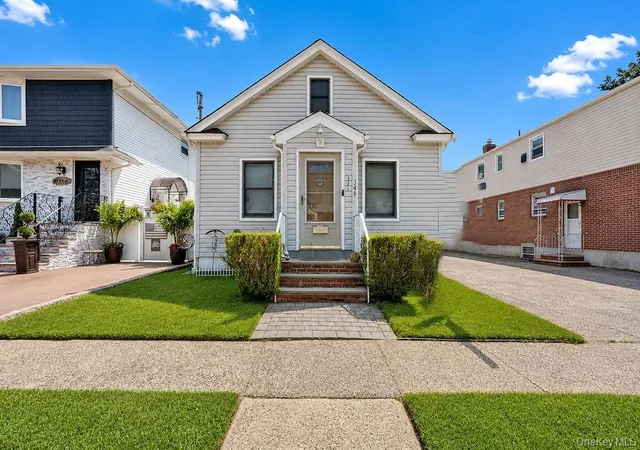 Photo 1 of Single family home for sale at 349 Werns Ave, Hempstead, NY 11003 | MLS# 1029570 | Listing updated on 2026-08-15