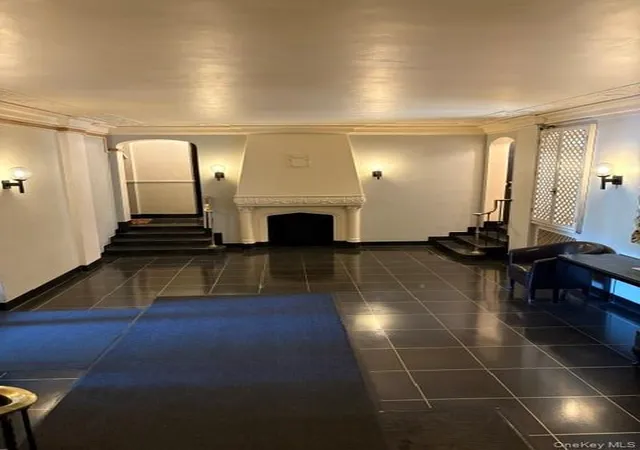 Photo 3 of Sale Pending at 141 Woodmere Blvd #4B, Hempstead, NY 11598 | MLS# 1029587 | Listing updated on 2026-08-14