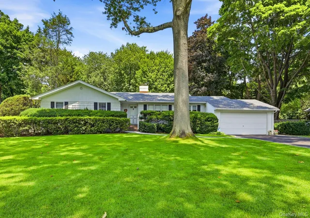 Photo 1 of Sale Pending at 5 Libby Dr, Glen Cove, NY 11542 | MLS# 1029635 | Listing updated on 2026-08-07