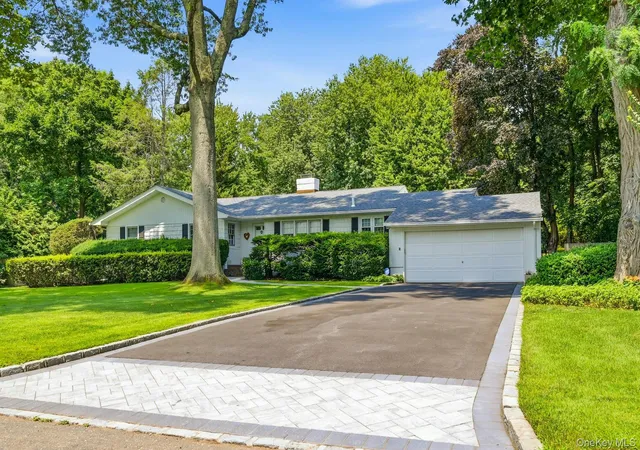 Photo 2 of Sale Pending at 5 Libby Dr, Glen Cove, NY 11542 | MLS# 1029635 | Listing updated on 2026-08-07