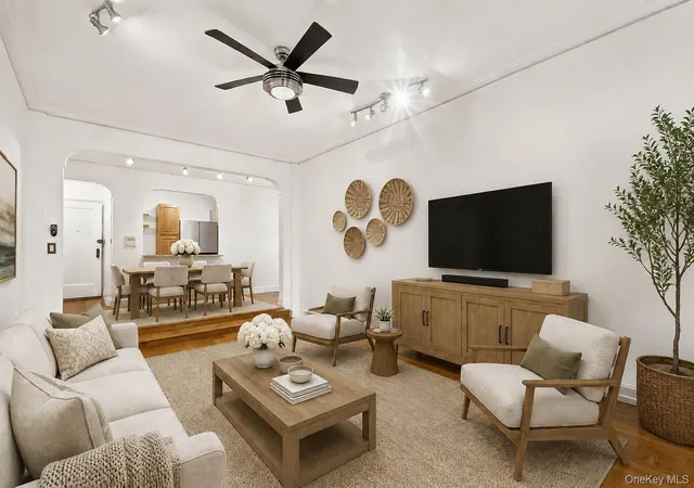 Photo 1 of Condo for sale at 2160 Bronx Park E #6J, New York, NY 10462 | MLS# 1029639 | Listing updated on 2026-08-07