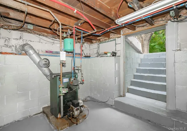 Photo 29 of Sale Pending at 6 Hines Rd, Brookhaven, NY 11953 | MLS# 1029642 | Listing updated on 2026-09-04
