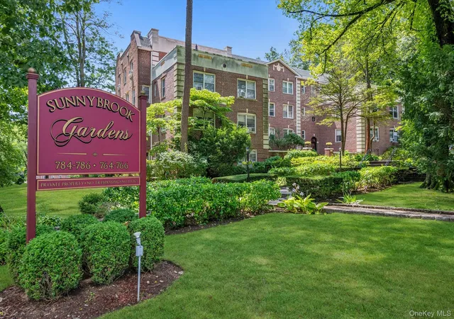 Photo 1 of Condo for sale at 786 Palmer Rd #1F, Yonkers, NY 10708 | MLS# 1029647 | Listing updated on 2026-08-06