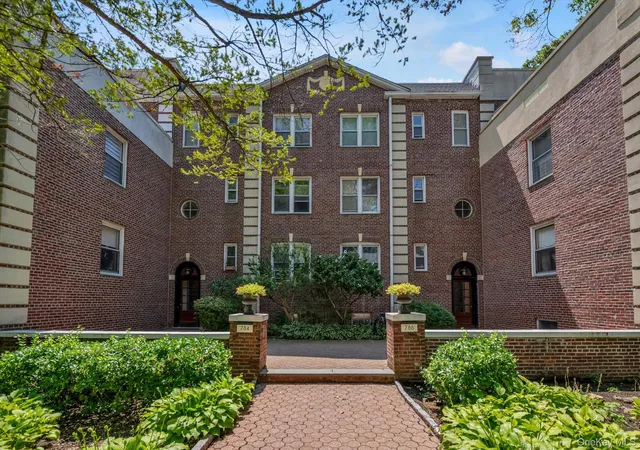 Photo 2 of Condo for sale at 786 Palmer Rd #1F, Yonkers, NY 10708 | MLS# 1029647 | Listing updated on 2026-08-06