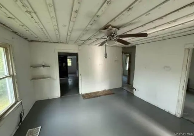 Photo 3 of Single family home for sale at 23 Travis Ave, Binghamton, NY 13904 | MLS# 1029661 | Listing updated on 2026-10-12