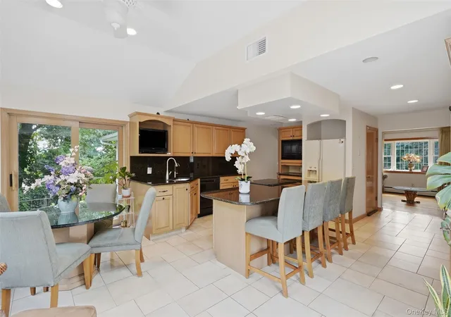 5th image of 8 Boulder Rd, Newburgh (town), NY 12550 | MLS# 1029676
