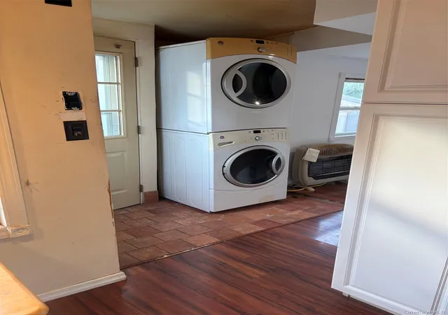 Photo 4 of Manufactured home for sale at 150 Main St #1F, Islip, NY 11751 | MLS# 1029685 | Listing updated on 2026-09-29
