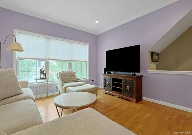 Photo 4 of Sale Pending at 17 Winhaven Ct #8, Highlands, NY 10928 | MLS# 1029702 | Listing updated on 2026-09-13