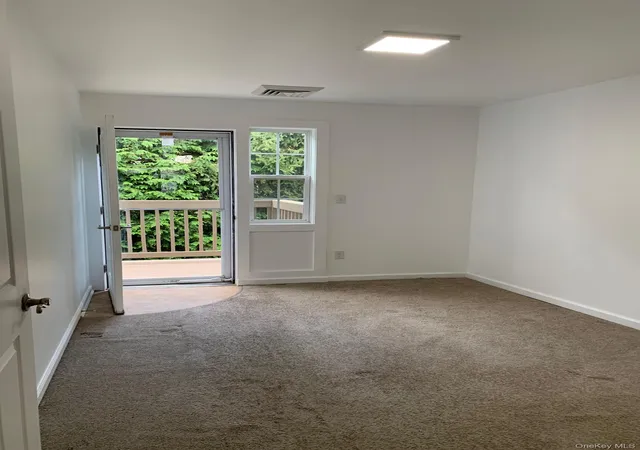 Listing Photo 4 - Condo for sale in building located at 301 Willow Ln, Hempstead, NY 11580