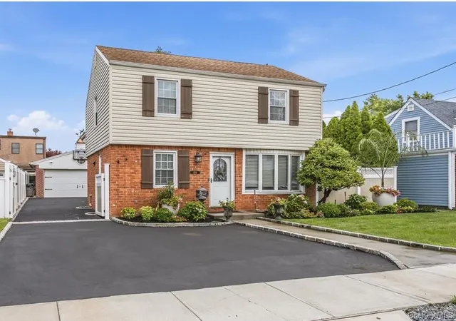 Photo 1 of Sale Pending at 306 Latham Rd, North Hempstead, NY 11501 | MLS# 1029747 | Listing updated on 2026-08-21