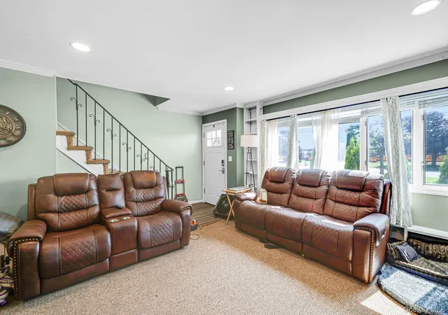 Photo 4 of Sale Pending at 93 Deauville Blvd, Copiague, NY 11726 | MLS# 1029751 | Listing updated on 2026-09-15
