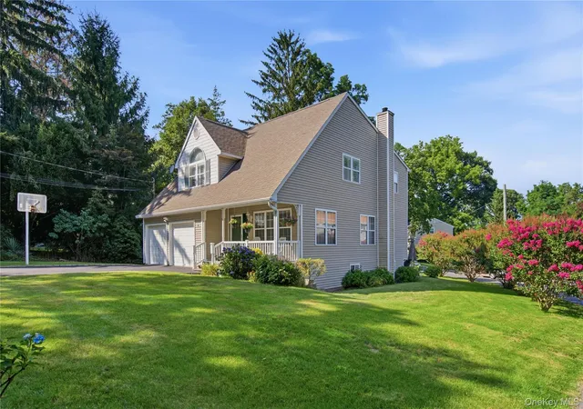 Single family home for sale at 8 Crossman Rd, Huntington, NY 11721 | MLS# 1029769