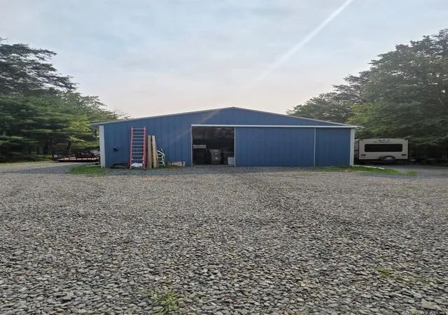 11th image of 628 Sackett Lake Rd, Monticello, NY 12701 | MLS# 1029788
