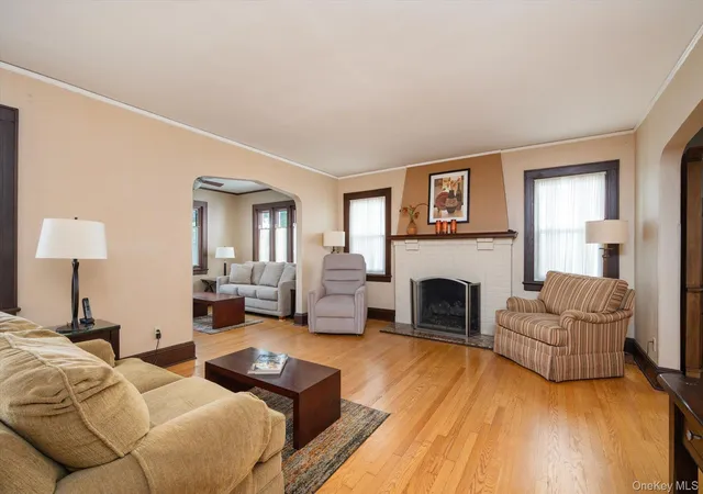Photo 4 of Sale Pending at 19 Cypress St, Hempstead, NY 11001 | MLS# 1029803 | Listing updated on 2026-08-10