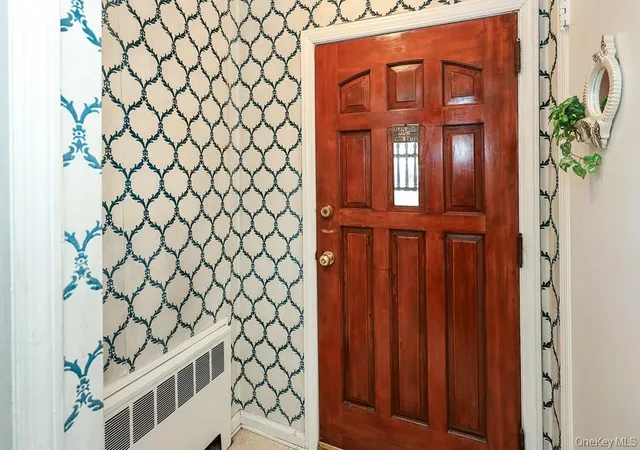 Photo 3 of Single family home for sale at 560 N 6th Street, North Hempstead, NY 11040 | MLS# 1029807 | Listing updated on 2026-08-29