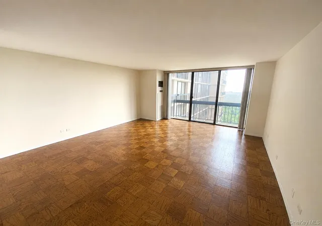 Photo 4 of House for sale at 27110 Grand Central Pkwy #25Y, Floral Park, NY 11005 | MLS# 1029823 | Listing updated on 2026-07-24