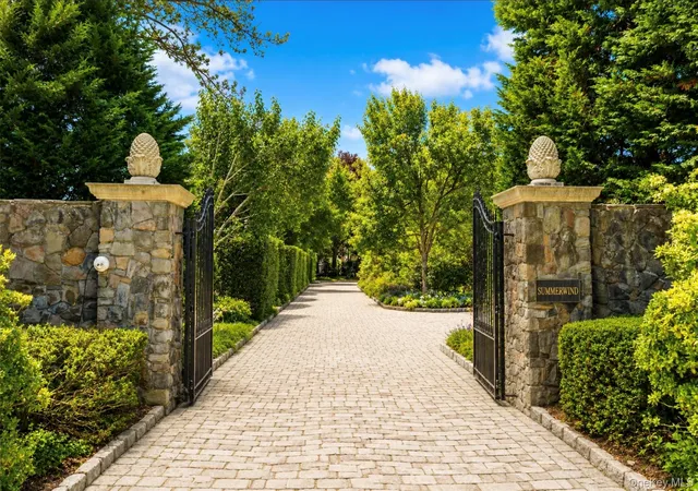 Photo 3 of Mansion for sale at 608 Shore Dr, Islip, NY 11769 | MLS# 1029824 | Listing updated on 2026-10-05