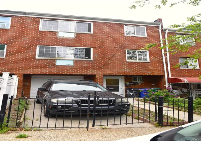 Photo 2 of Multi family home for sale at 3304 Wickham Ave, New York, NY 10469 | MLS# 1029837 | Listing updated on 2026-09-02