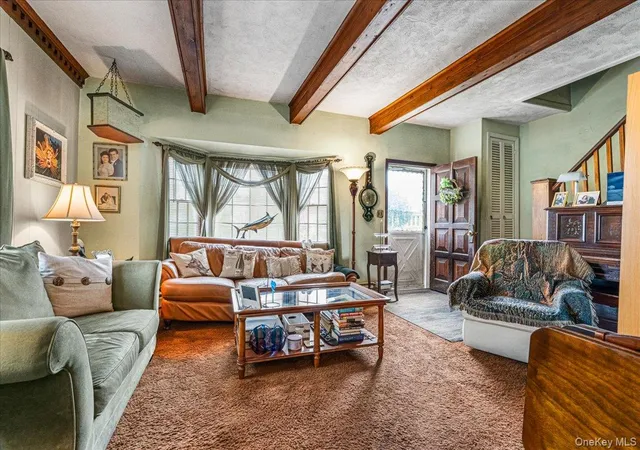 Photo 2 of Sale Pending at 32 Aldred Ave, Hempstead, NY 11570 | MLS# 1029897 | Listing updated on 2026-08-10