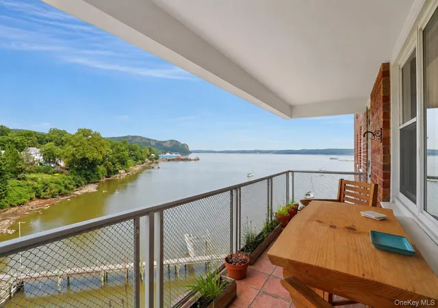2nd image of 103 Gedney St #6G, Orangetown, NY 10960 | MLS# 1029914