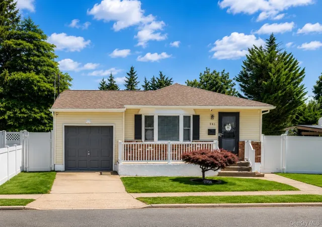 1st image of 241 Houston St, Babylon, NY 11757 | MLS# 1029916