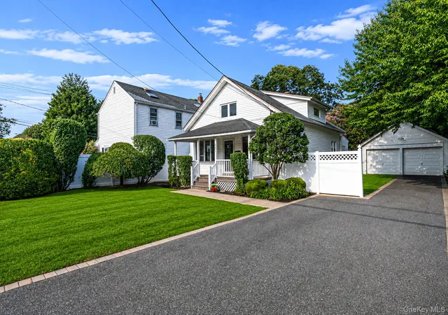 Photo 2 of Sale Pending at 245 Greeley Ave, Islip, NY 11782 | MLS# 1029931 | Listing updated on 2026-08-08