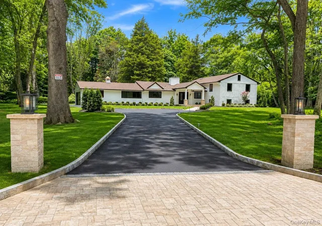 Single family home for sale at 31 Saw Ml Rd, Huntington, NY 11724 | MLS# 1029939
