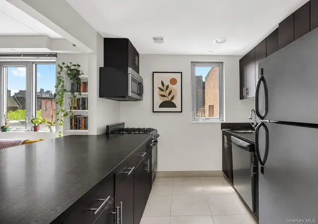2nd image of 1810 3rd Ave #8C, New York, NY 10029 | MLS# 1029951