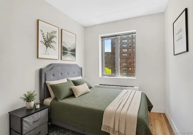 Listing Photo 3 - Condo for sale in building located at 1810 3Rd Ave, New York City, NY 10029 - Unit #8C