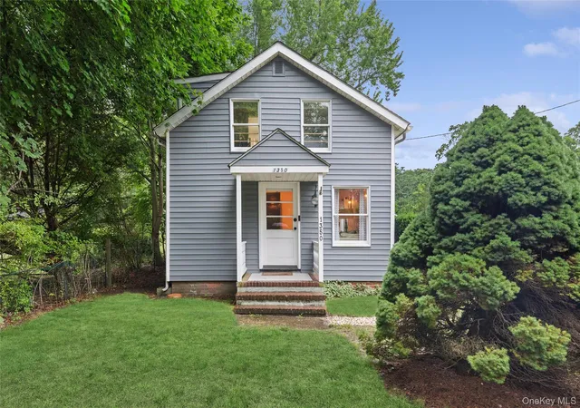 Photo 1 of Single family home for sale at 1350 Brick Kiln Rd, Southampton, NY 11963 | MLS# 1030014 | Listing updated on 2026-09-20