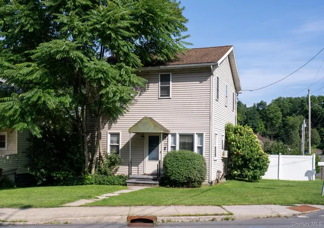Photo 2 of Single family home for sale at 54 Boulevard, Kingston, NY 12401 | MLS# 1030045 | Listing updated on 2026-09-18