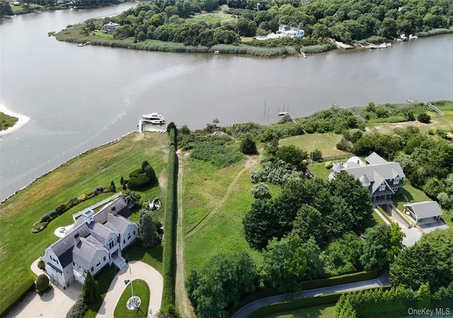 Photo 2 of Land for sale at 61 S Bay Ave, Southampton, NY 11941 | MLS# 1030082 | Listing updated on 2026-07-27
