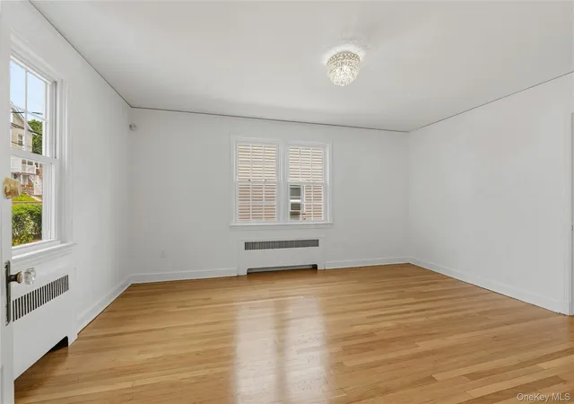 Photo 5 of House for sale at 20 S Washington Ave, Hartsdale, NY 10530 | MLS# 1030098 | Listing updated on 2026-07-26