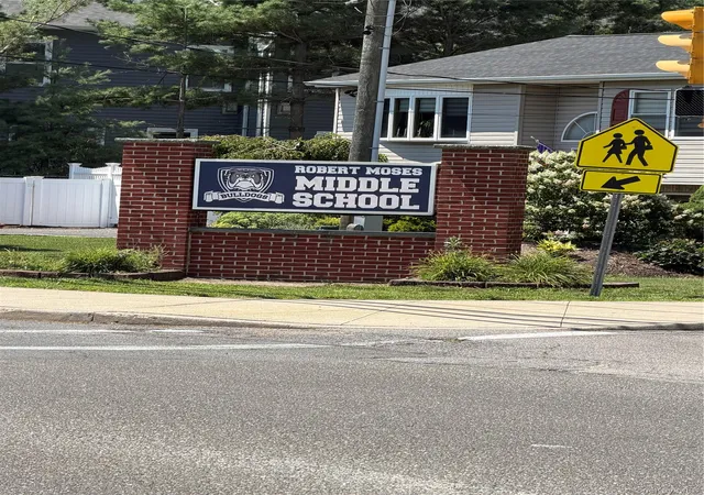 Photo 4 of Sale Pending at 72 Phelps Ln, North Babylon, NY 11703 | MLS# 1030122 | Listing updated on 2026-09-01