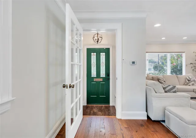 Photo 3 of Sale Pending at 232 Locust St, Valley Stream, NY 11581 | MLS# 1030153 | Listing updated on 2026-08-11