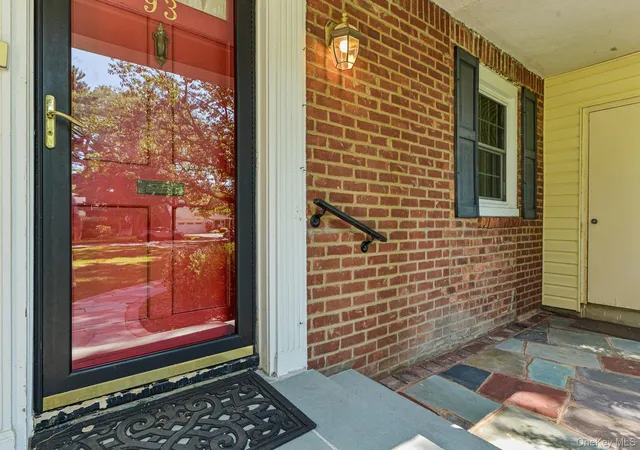 Photo 3 of Sale Pending at 93 Transverse Rd, Hempstead, NY 11530 | MLS# 1030159 | Listing updated on 2026-08-14
