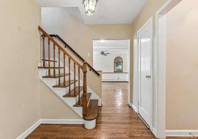 Photo 4 of Sale Pending at 93 Transverse Rd, Hempstead, NY 11530 | MLS# 1030159 | Listing updated on 2026-08-14