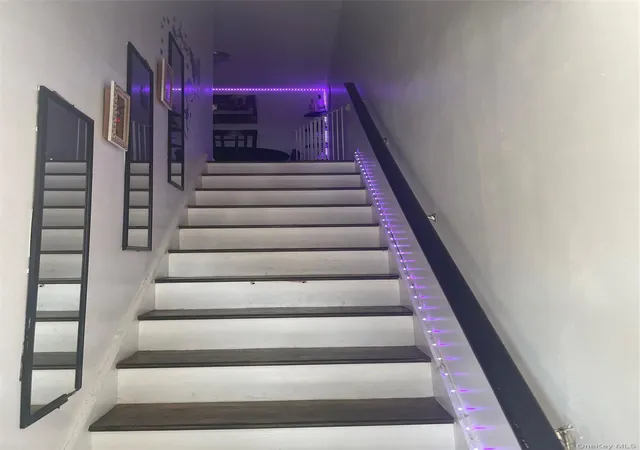 Photo 2 of Manufactured home for sale at 431 Turneur Ave, Bronx, NY 10473 | MLS# 1030168 | Listing updated on 2026-07-24