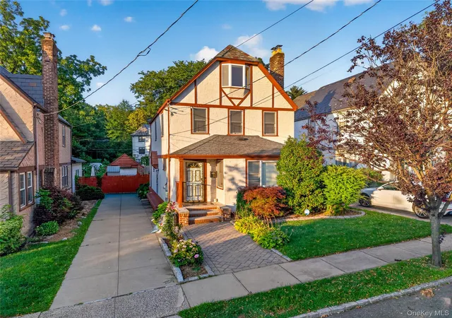 Photo 1 of Sale Pending at 46 19 Iris Ln, North Hempstead, NY 11020 | MLS# 1030208 | Listing updated on 2026-08-26