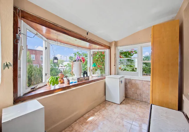 Photo 3 of Single family home for sale at 2005 26th Street, New York, NY 11105 | MLS# 1030220 | Listing updated on 2026-08-01