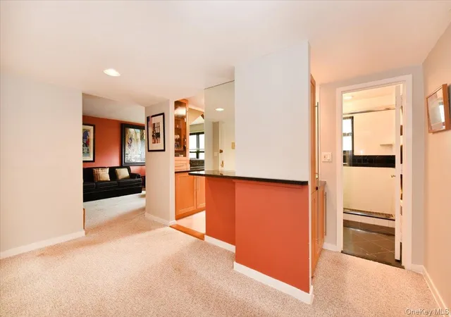 2nd image of 1 Terrace Cir #3-F, North Hempstead, NY 11021 | MLS# 1030252
